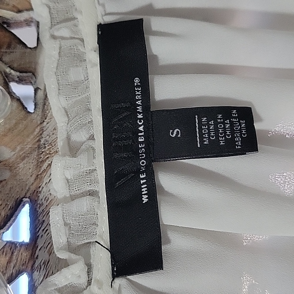 White House Black Market Ivory White Boho Blouse with Floral Embroidery S - Picture 2 of 16